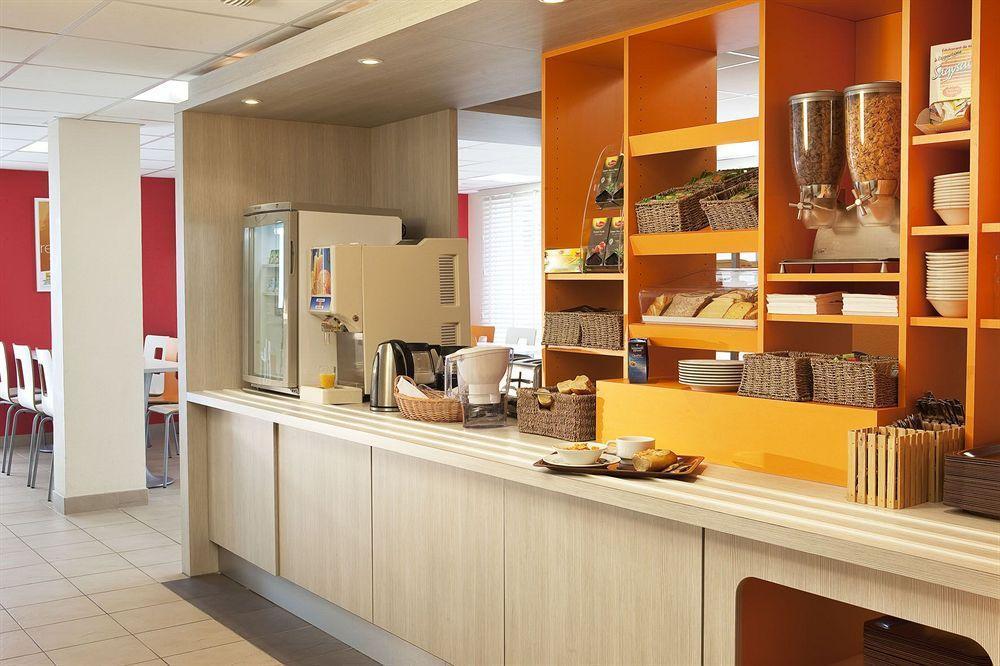 Sweet And Smart Sarreguemines - Hambach Hotel Exterior photo
